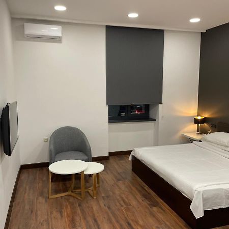 Unique Studio Close To Cascade Ереван Екстериор снимка